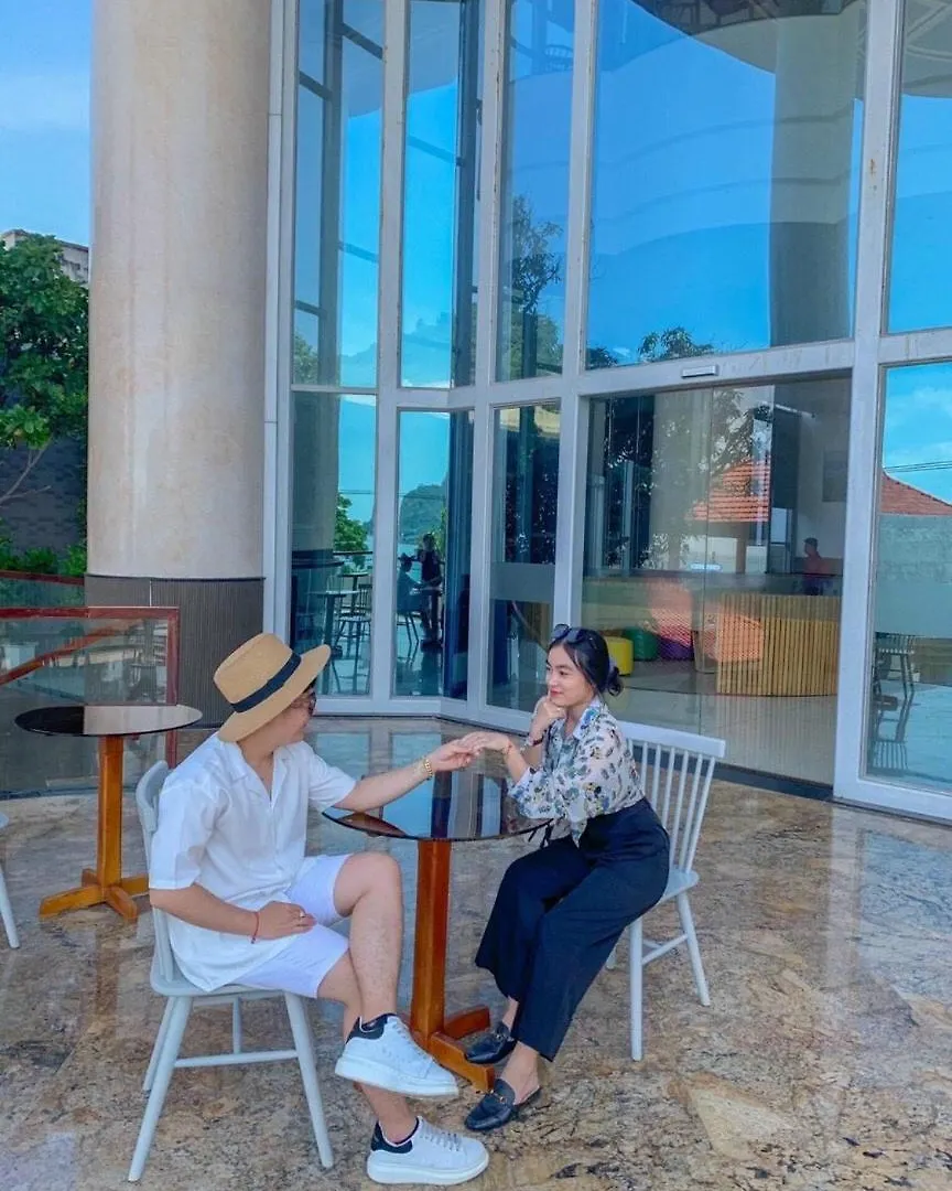 Seaside Homestay Beachfront Vung Tau Appartement